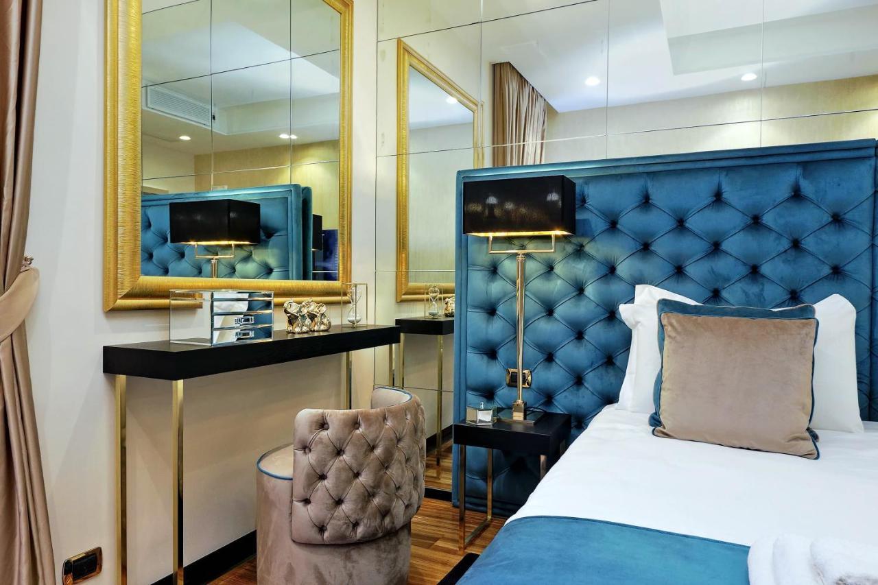 Trevi Diamond Luxury Suites & Jacuzzi Ρώμη Εξωτερικό φωτογραφία